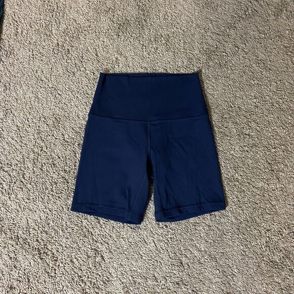 Lululemon Size 4 Align Short High Rise 6" True Navy Blue - Picture 1 of 6